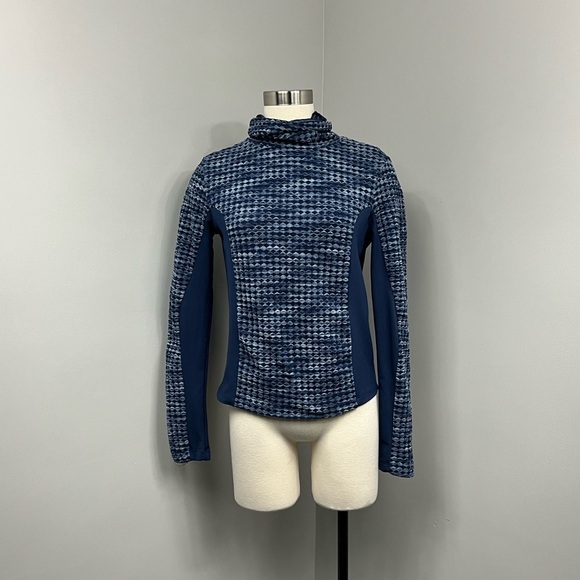 Nike Blue Hyperwarm Turtleneck Long Sleeve Top - Picture 1 of 15